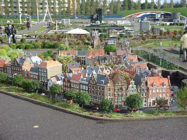 amsterdam_mini.JPG (26055 octets)