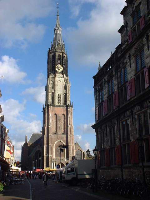 eglise-delft.JPG (26055 octets)