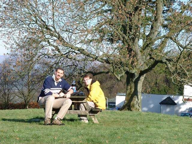 le picnic.JPG (90327 octets)