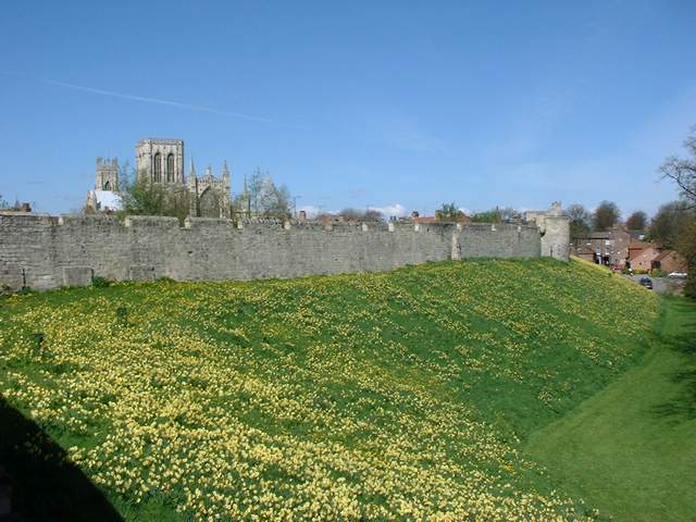 lesremparts2.jpg (52259 octets)