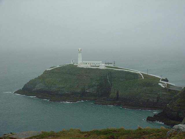 phare.jpg (21270 octets)