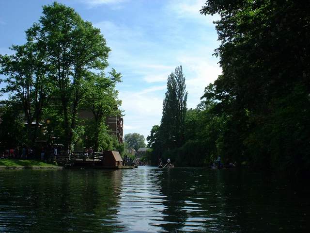 riviereCAM.jpg (46566 octets)
