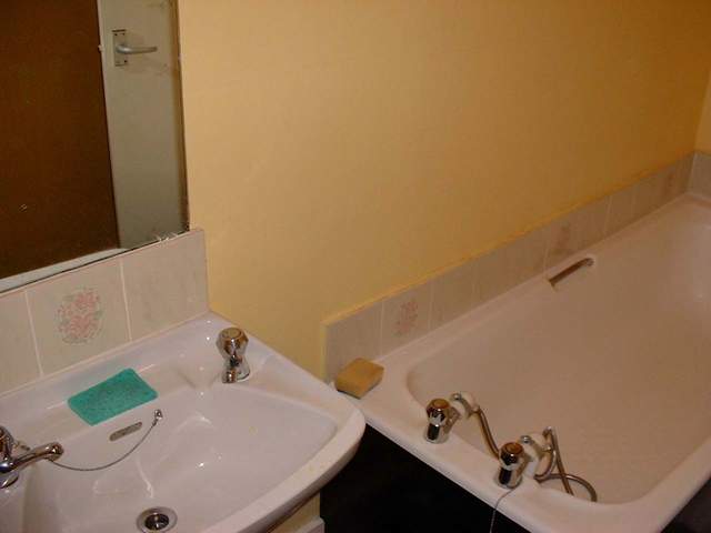 salle_de_bain.jpg (17279 octets)